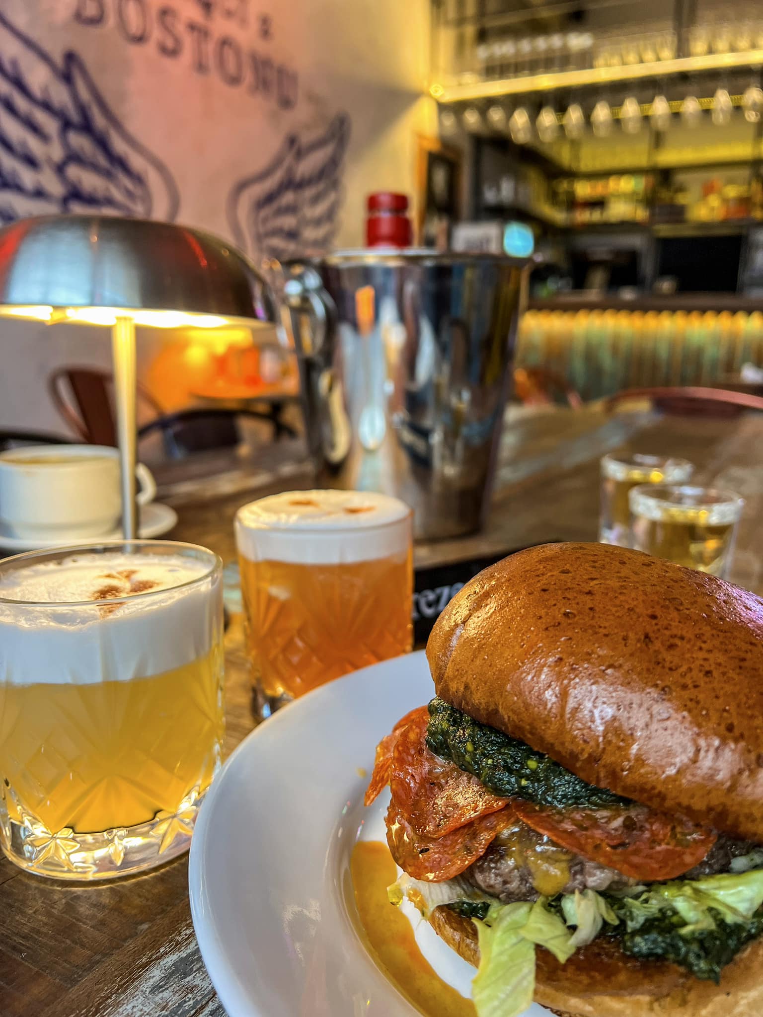 Burger Bar wnętrze